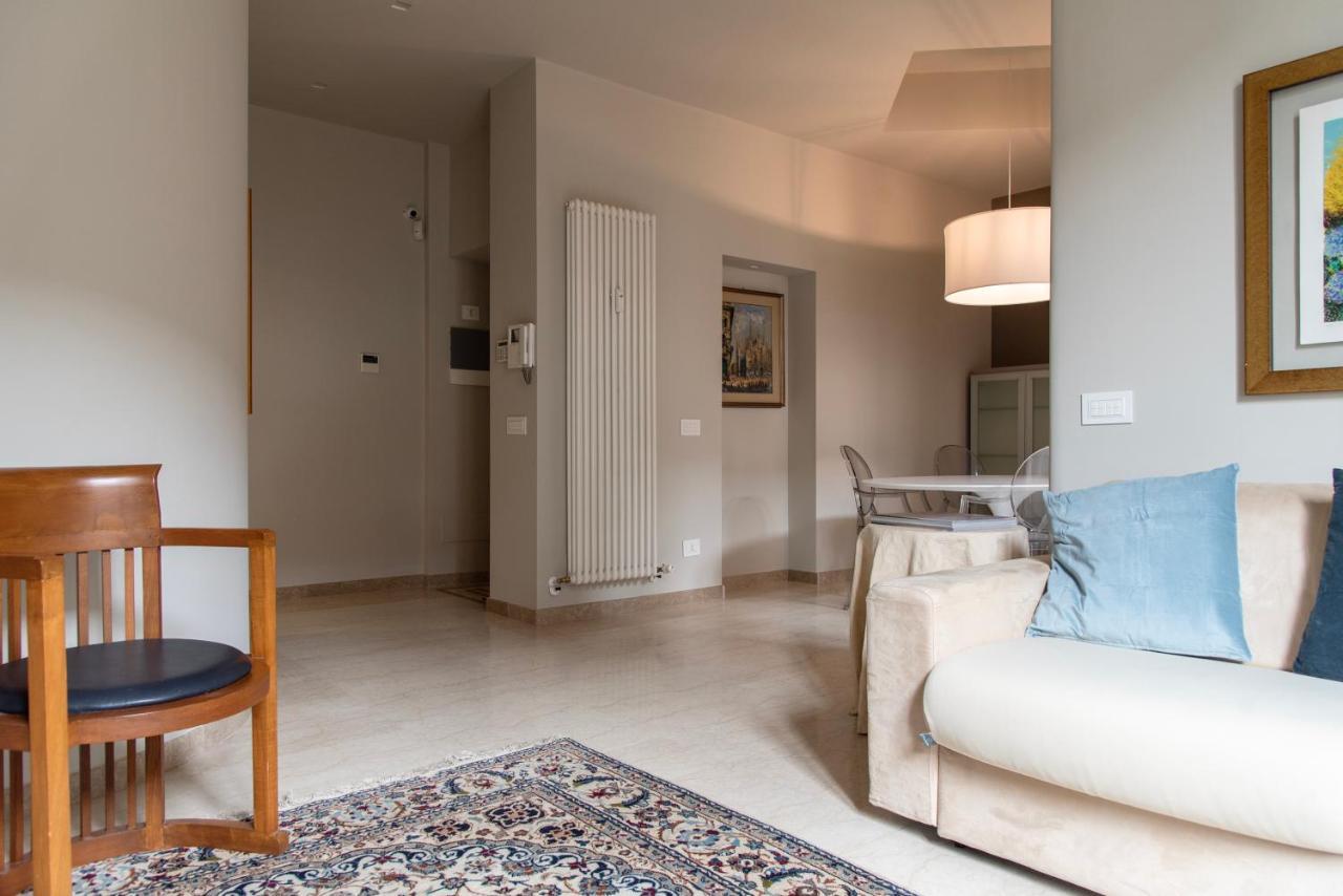 Youhosty - Quadrio 20 Apartment Milano Ngoại thất bức ảnh